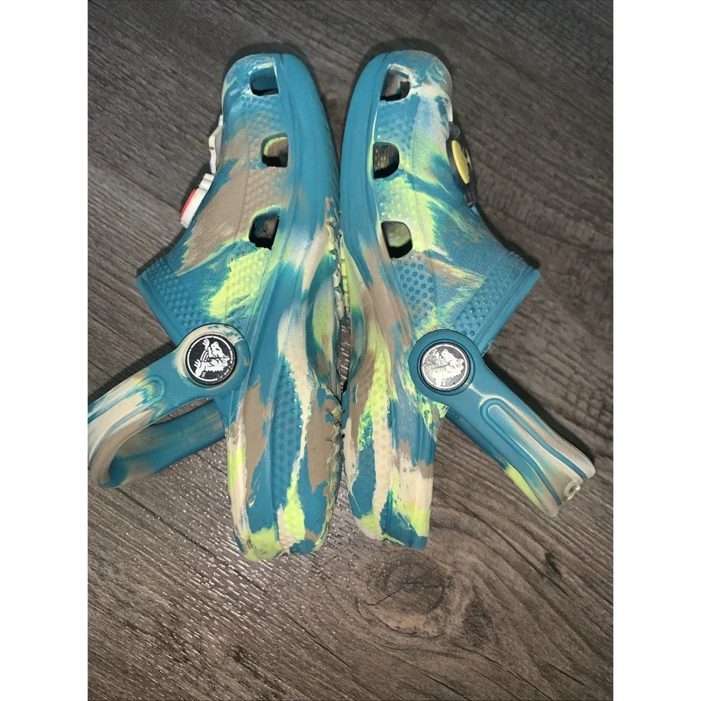 Crocs Toddler Multicolor Marbled Clogs Size 9 Paw Patrol Mickey Mouse Charms